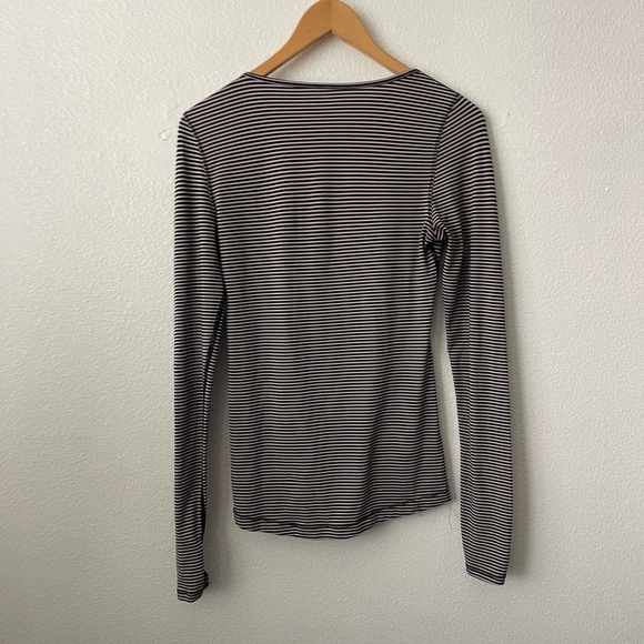 Lululemon Women's Medium The Sunset Salutation Long Sleeve Wrap Top Black Gray - Picture 5 of 10
